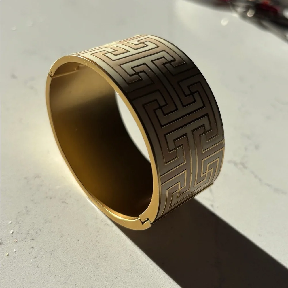 Spartina 449 Gold, cream and beige Geometric Bangle - Picture 2 of 5